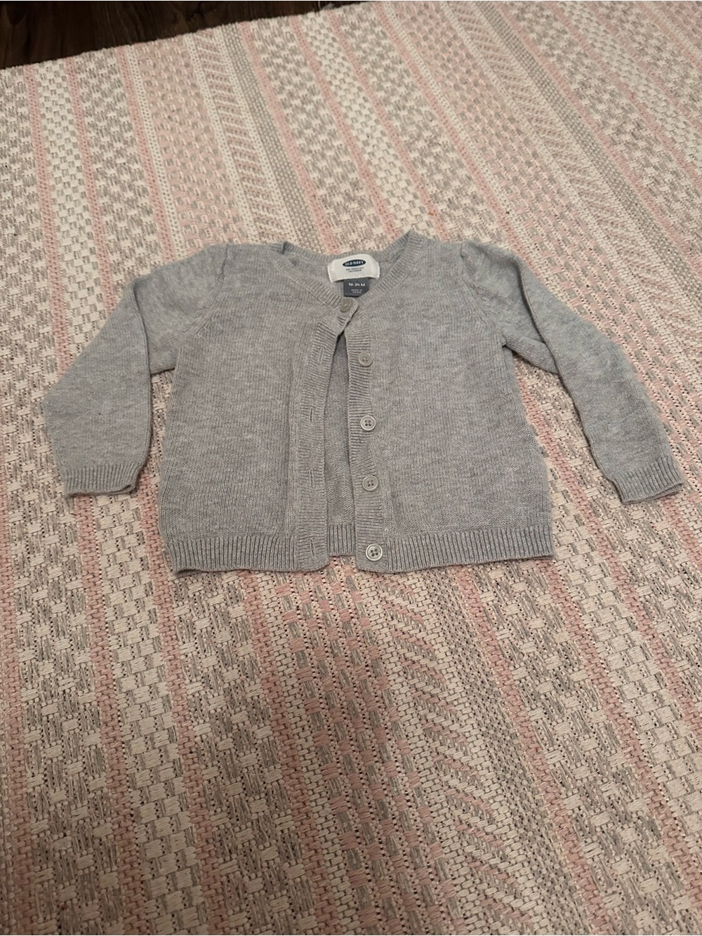 Old Navy Light Gray Knit Button-Front Cardigan